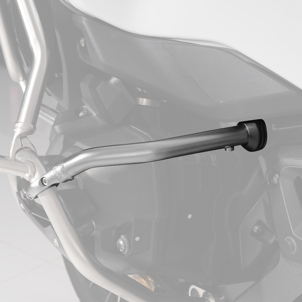 Extensión de defensa inferior S-Wolf para BMW R1300GS / R1300GS Adventure (2024 en adelante) — imagen 4