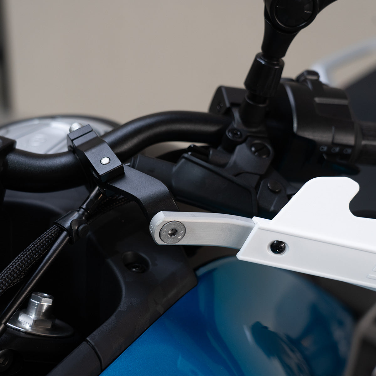 Juego de protectores de manos S-Wolf para CFMOTO 450MT — imagen 5