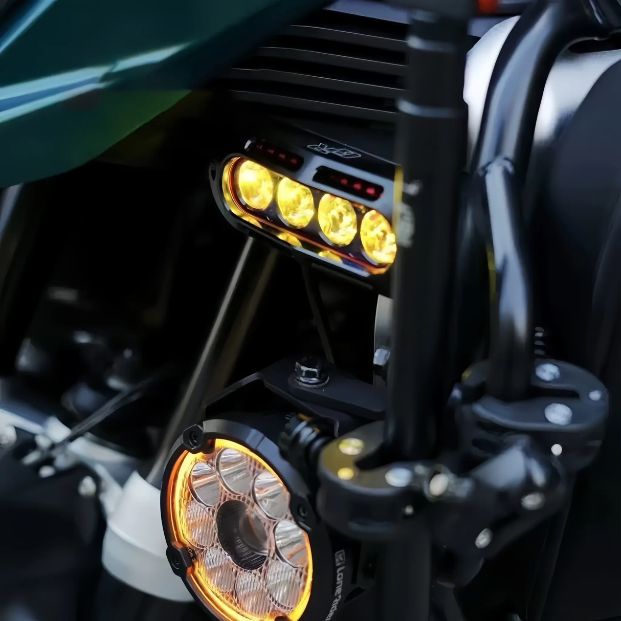 Exploradoras LED BMW R1300GS Adventure GR-M4 | Integración OEM Premium