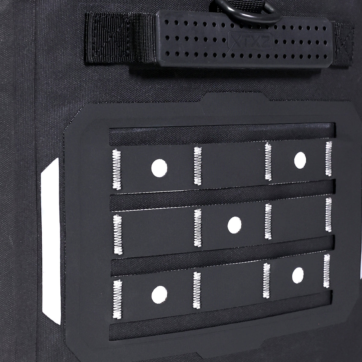 XTXZ — Bolso trasero X-TRAIL · 36 L — detalle del producto 19