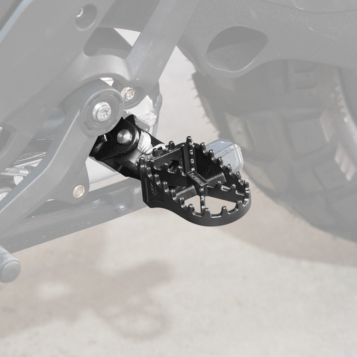 Reposapiés S-Wolf para BMW R1300GS / R1300GS Adventure — imagen 3