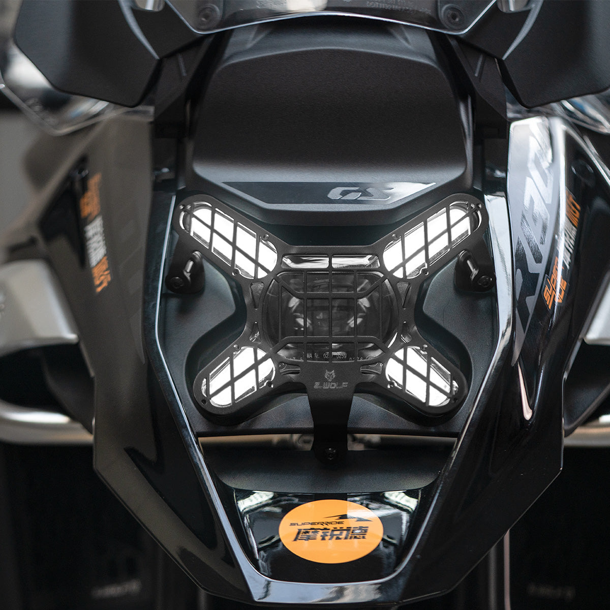 Protector de faro S-Wolf para BMW R1300GS / R1300GS Adventure — imagen 8