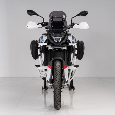 Bolsos S-WOLF para defensas de BMW F900GS; vista del producto y montaje
